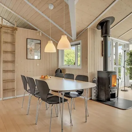 Feriehus 4 Bedroom Gorgeous In *