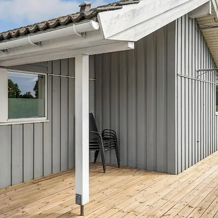 4 Bedroom Gorgeous In Nyaraló Børkop