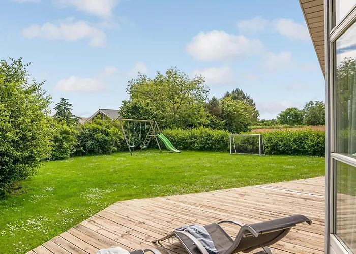 4 Bedroom Gorgeous In